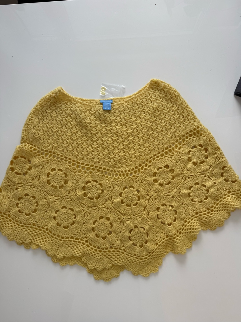 Vintage White + Warren 100% Cashmere Crochet Knit Lace Poncho Cape